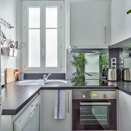 Nation - Goujon Apartment Paris