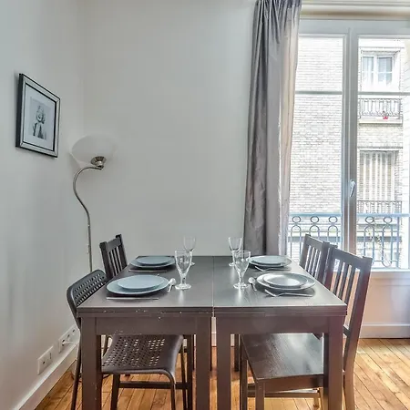 Nation - Goujon Apartment